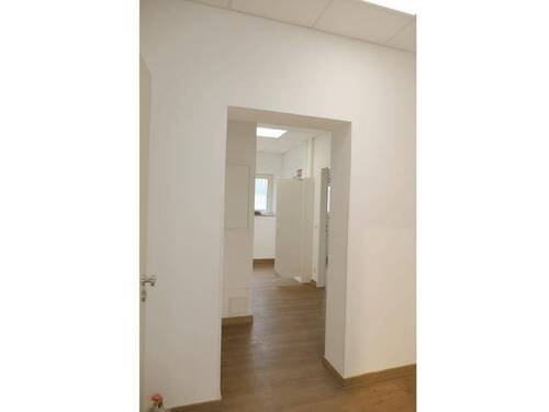 Flur 4 - 