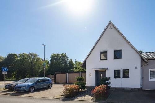 Frontansicht - Charmantes Einfamilienhaus mit großem Garten in Hattingen