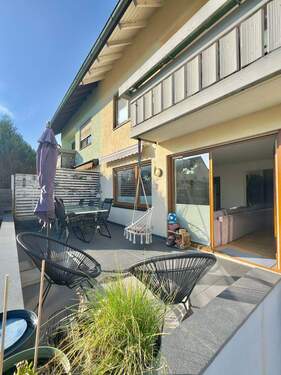 Sonnige Terrasse - 