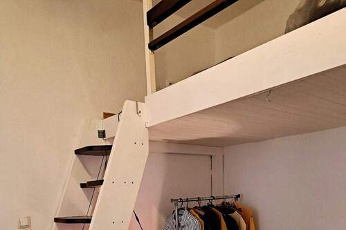 Hochbett im Schlafzimmer - 