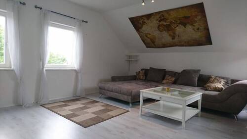 Wohnzimmer - 2 Zimmer Etagenwohnung zum Kaufen in Kehl