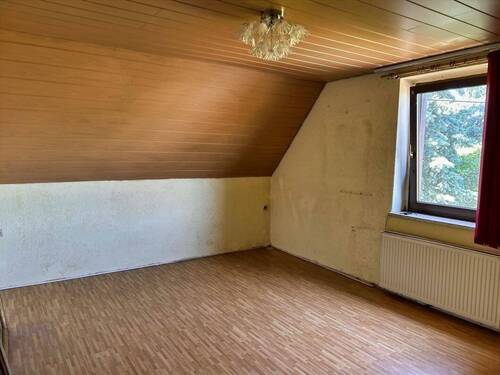 Schlafzimmer (DG) - 