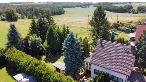 Außenansicht - Wohnen, träumen, gestalten - Einfamilienhaus mit charmanten Grundstück