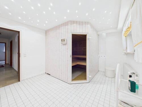 Sauna UG - 