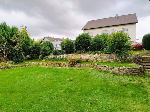 Grundstück Bild 1 - 