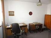 Helles Kinderzimmer/ Büro/ Gast im EG - 