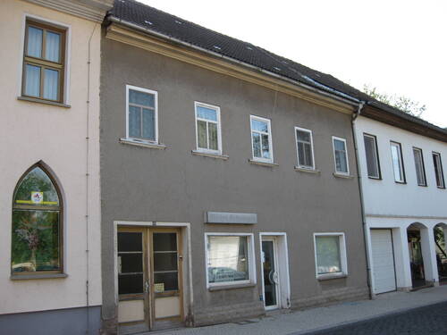 Straßenansicht! - Wohn- und Geschäftshaus (Sanierungsobjekt)!