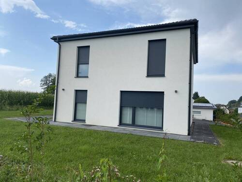 Außenansicht - 5 Zimmer Einfamilienhaus in Dornhan