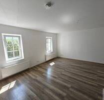 Wohnen wie im Grünen - 480,00&nbsp;EUR Kaltmiete, ca.&nbsp; 94,00&nbsp;m&sup2;&nbsp;Wohnfl&auml;che in Zittau (PLZ: 02763)