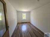 Zimmer 2 - 