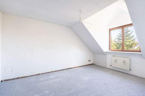 Schlafzimmer - Etagenwohnung in Heroldsberg zum Kaufen