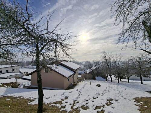 sonnige Aussichtslage - 7 Zimmer Mehrfamilienhaus, Wohnhaus zum Kaufen in Perlesreut