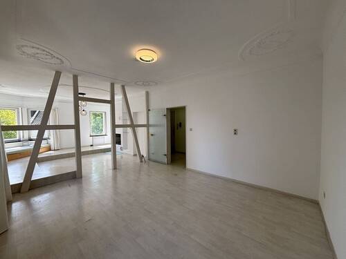 Wohn- und Esszimmer - 