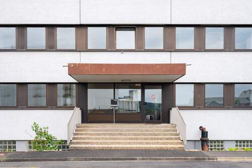 Eingang - Halle zum Kaufen in Würzburg