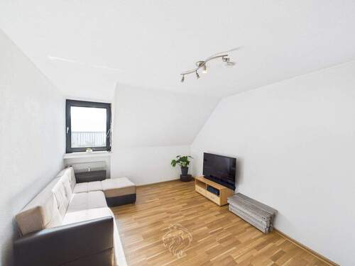 Haus rechts, OG: Wohnzimmer - 