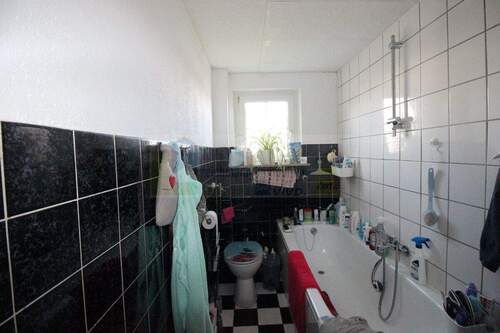 Badzimmer - 3 Zimmer Etagenwohnung in Donaueschingen- Allmendshofen