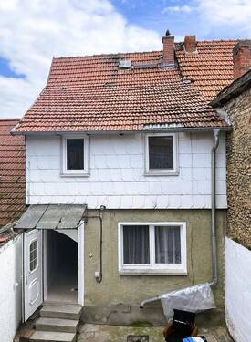 Haus Rückseite - Reihenmittelhaus mit 73,30 m&sup2; in Bad Tennstedt zum Kaufen