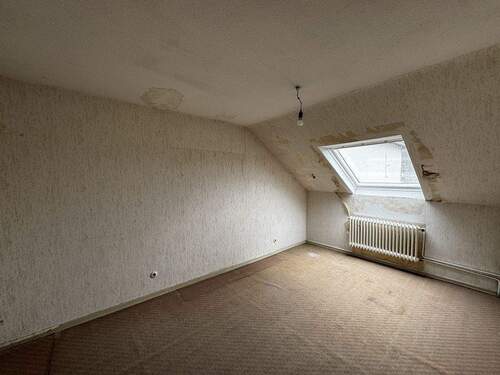 weiteres Zimmer DG - 