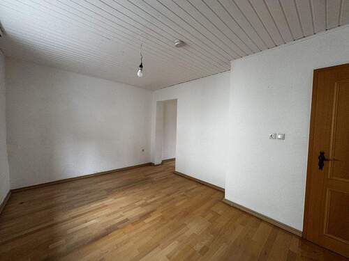 Zimmer EG - Einfamilienhaus mit 140,00 m&sup2; in Trier zum Kaufen