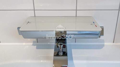 Beispielwohnung im Leerzustand / Saniert - 