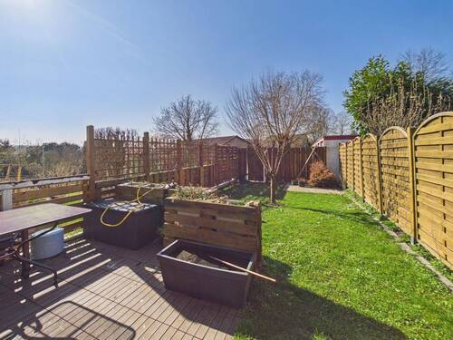 Terrasse mit Gestaltungspotenzial - 