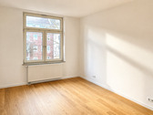 Wohnzimmer - 2 Zimmer Etagenwohnung in Düsseldorf