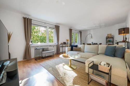 WOHNZIMMER - 