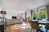 WOHNZIMMER - Mehrfamilienhaus, Wohnhaus mit 240,00 m&sup2; in Wiesbaden zum Kaufen