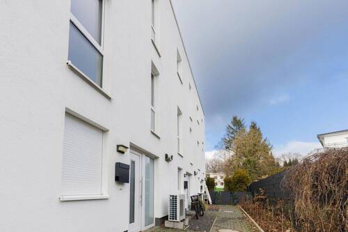 Bild 2 - 4 Zimmer Reihenendhaus zum Kaufen in Hamburg