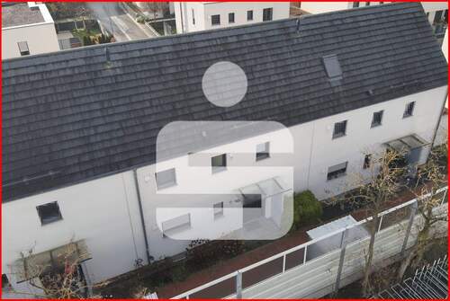 Hauseingang - Besser als Neu - 790.000,00&nbsp;EUR Kaufpreis, ca.&nbsp; 157,30&nbsp;m&sup2;&nbsp;Wohnfl&auml;che