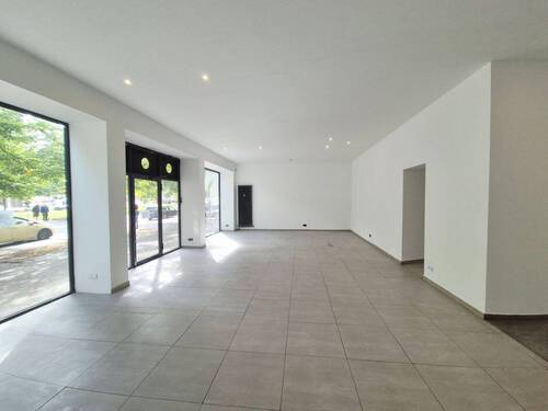 Große Fensterfront - Büro mit 119,90 m&sup2; in Berlin zum Kaufen