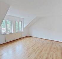 Gemütliche 2-Zimmer-Dachgeschosswohnung mit großem Tageslichtbad - Meißen