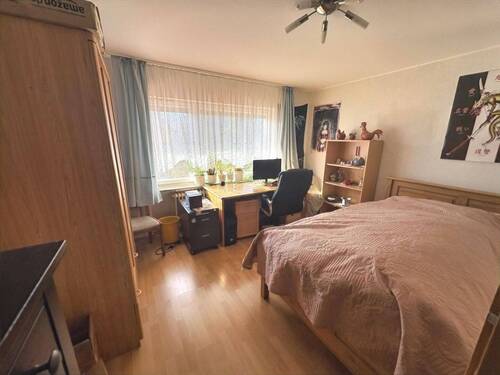 Schlafzimmer UG - 