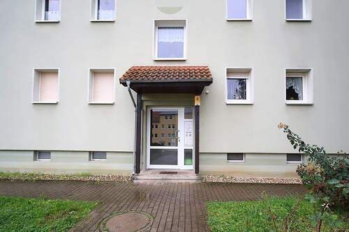 Herzlich Willkommen - 4 Zimmer Etagenwohnung zur Miete in Eisleben