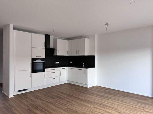 Einbauküche - Etagenwohnung mit 94,90 m&sup2; in Friedrichshafen zur Miete