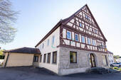 Außenansicht - Historisches Wohn- und Geschäftshaus mit Charakter & Entwicklungspotenzial im Herzen von Michelbach