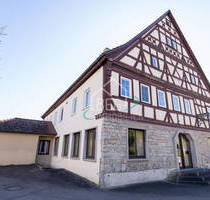 Historisches Wohn- und Geschäftshaus mit Charakter & Entwicklungspotenzial im Herzen von Michelbach - Michelbach an der Bilz