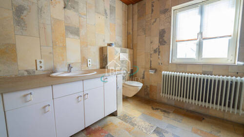 Badezimmer 2 OG 1 - 