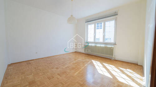 Schlafzimmer 2 OG 1 - 