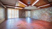 Laden EG - 