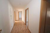 Flur - 2 Zimmer Etagenwohnung zur Miete in Döbeln