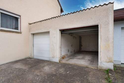 Garage - 