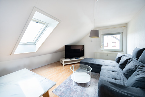 Wohnzimmer Ansicht 2 - 3 Zimmer Etagenwohnung zur Miete in Gochsheim