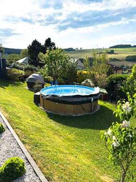 Beheizter Außenpool mit traumhaftem Fernblick - 