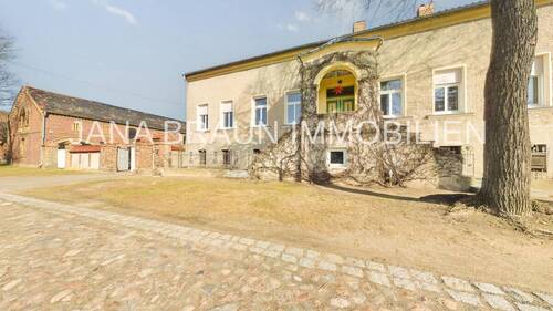 Bild 1 - Vierseitenhof in Biesenthal - 440.000,00&nbsp;EUR Kaufpreis, ca.&nbsp; 189,40&nbsp;m&sup2;&nbsp;Wohnfl&auml;che