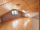 Wohnbereich mit viel Tageslicht - Etagenwohnung mit 49,40 m&sup2; in Unter-Abtsteinach zum Kaufen