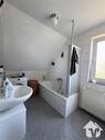 Badezimmer - Etagenwohnung mit 55,00 m&sup2; in Lingen zur Miete