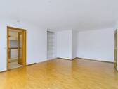 Wohn- /Essbereich - Etagenwohnung mit 82,00 m² in Stuttgart zum Kaufen