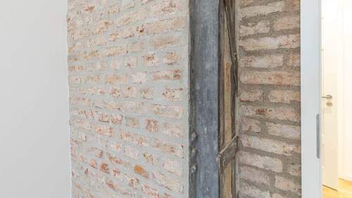Detail - 