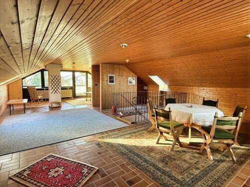 80 m² große Galerie im Dach mit Loggia - 